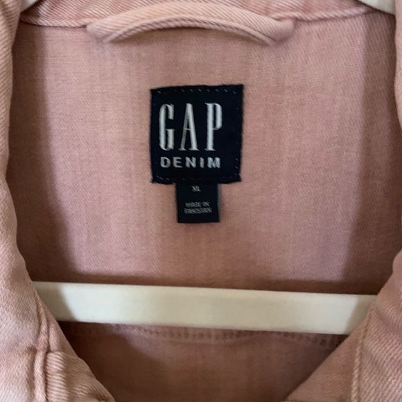 Sold!!GAP Pink Jean Jacket NWT - Picture 2 of 4